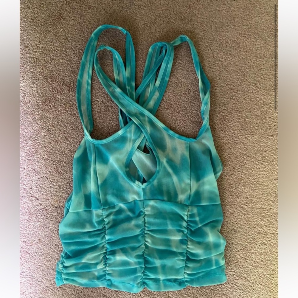Women’s crop top